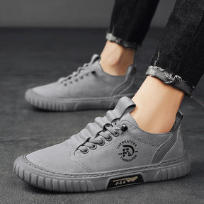 Konf | Chaussures Titanium Resistantes & Confortables