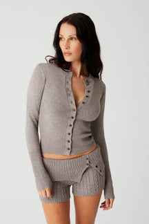 Konf | Pull en tricot avec bouton