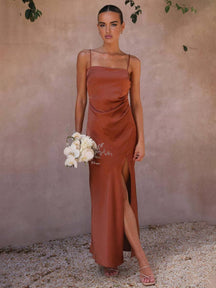 robe demoiselle d'honneur satin moulante fendu à fines brides femme élégant de soirée pour mariage champetre | KONF